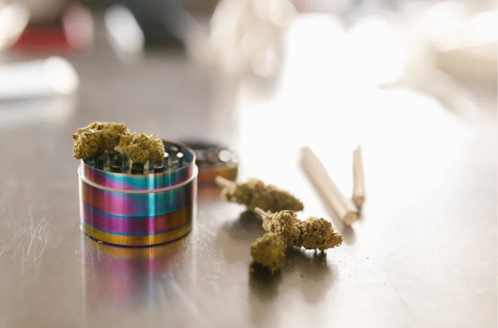 HHC vs Delta-8: Which Cannabinoid Delivers Stronger Effects?