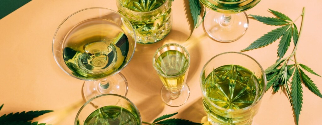 Crafting Cocktails: How to Make THC Infused Drinks